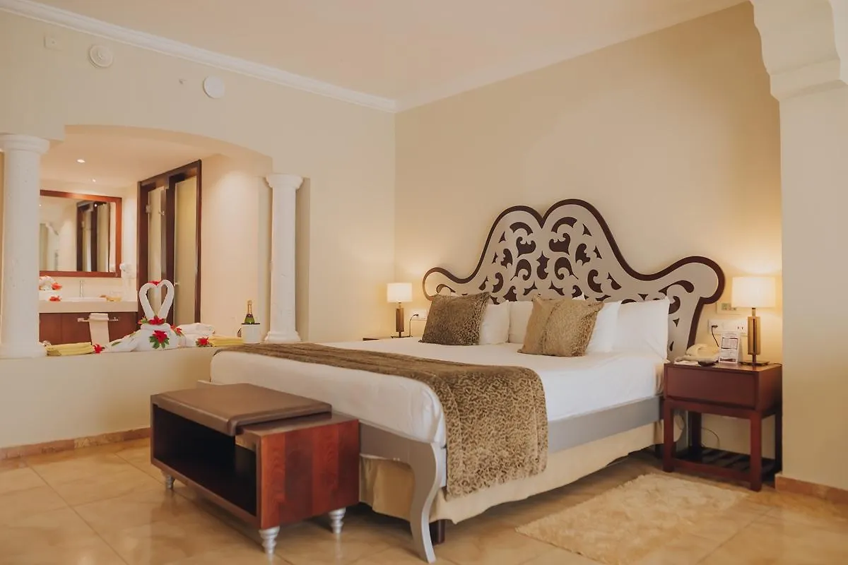 Resort Majestic Colonial Punta Cana - Solo Adultos