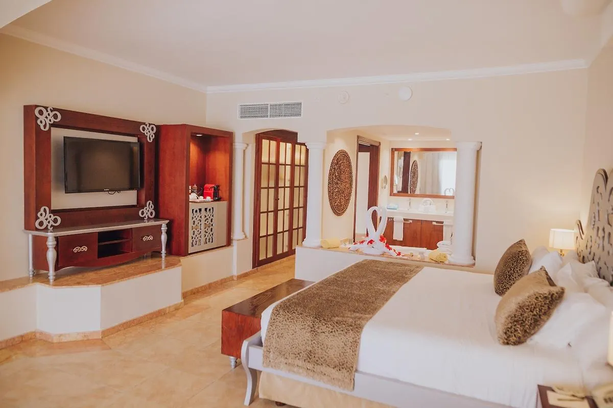 Majestic Colonial Punta Cana - Solo Adultos 5*,