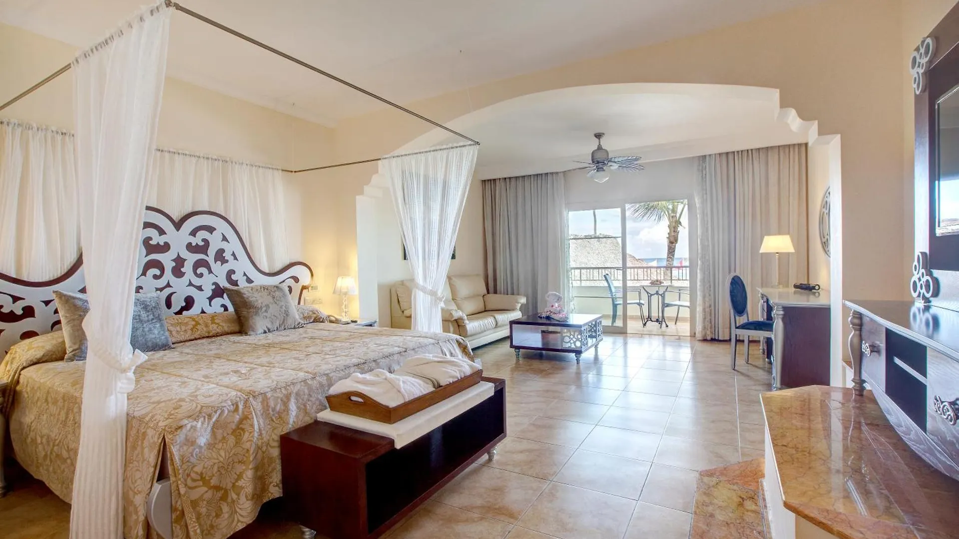Majestic Colonial Punta Cana - Solo Adultos