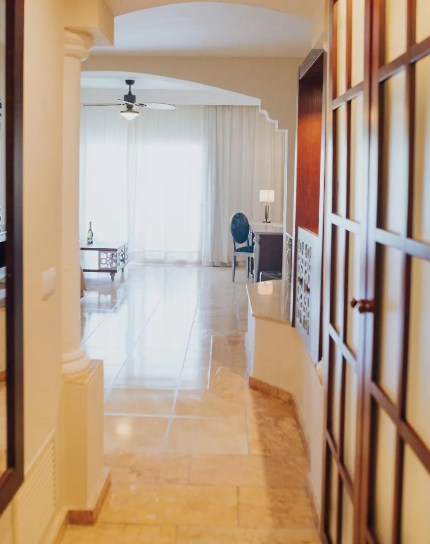 Majestic Colonial Punta Cana - Solo Adultos