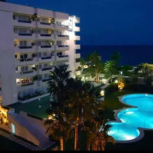 habitacion-en-sitges-primera-linea-de-playa.catalonia-hotels.com/